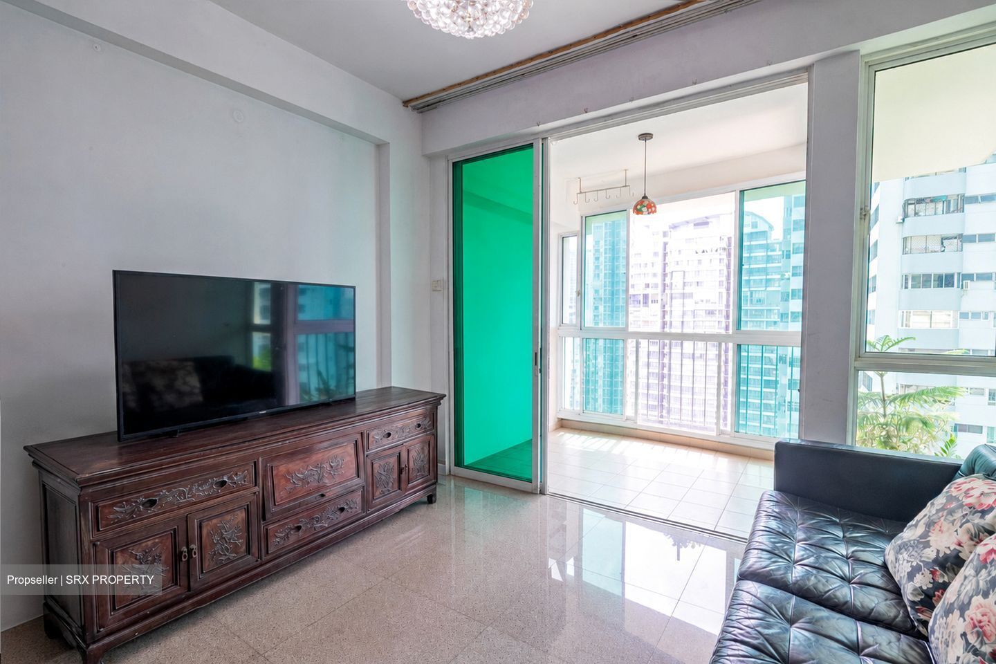 Papillon (D12), Apartment #590341051